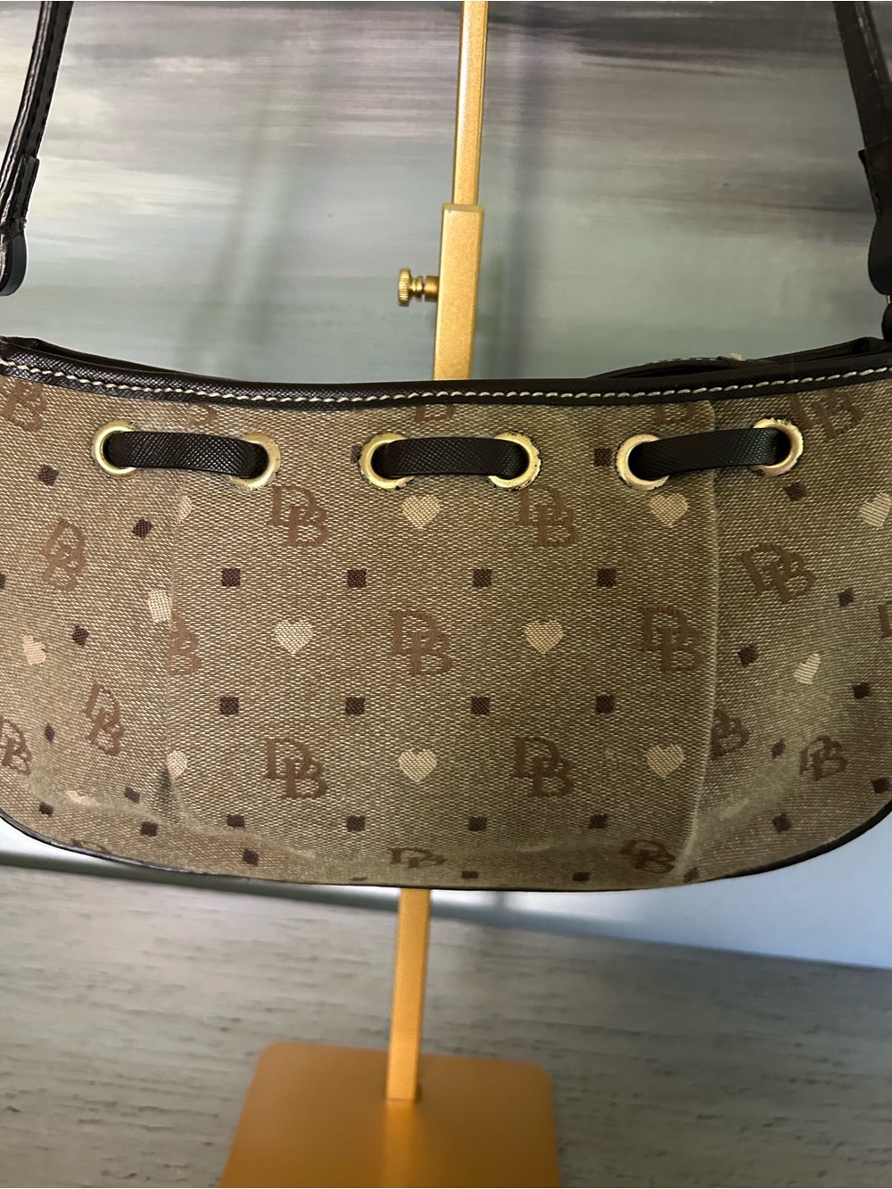 Dooney & Bourke Brown Signature Monogram Vintage Shoulder Bag - Picture 5 of 8